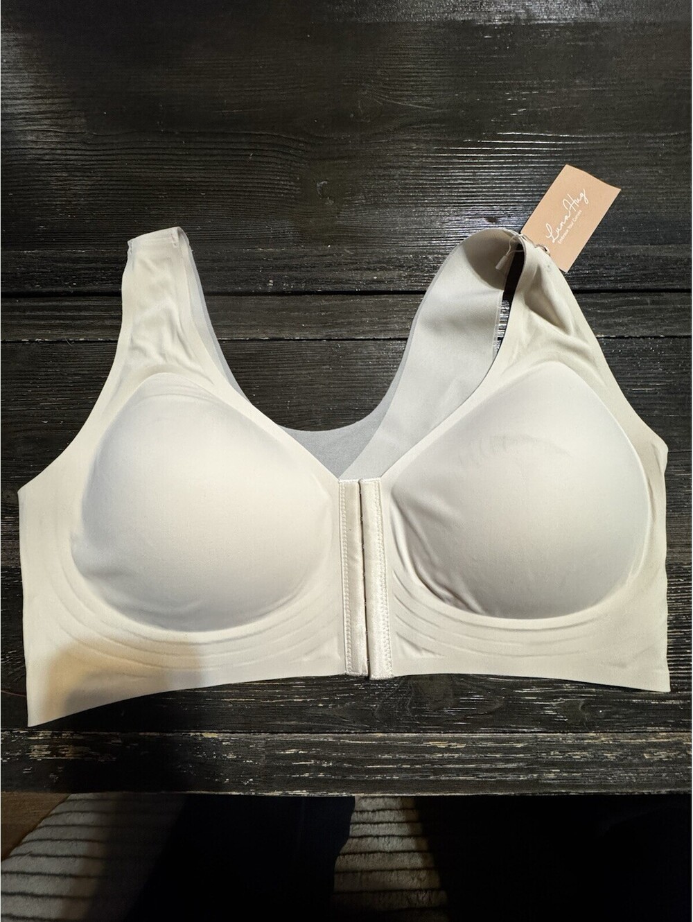 Luna Hug Womens 3XL Cream Front Closure Wireless Posture Bra NWT